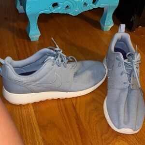 Nike Sky Blue Athletic Shoes